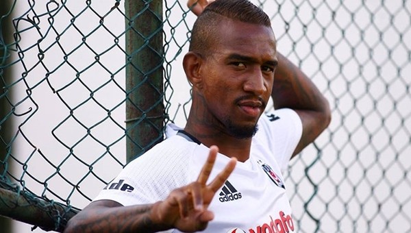 Anderson Talisca performansıyla büyülüyor