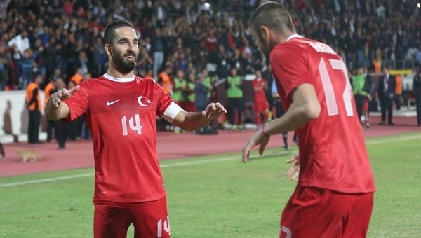 'Arda Turan ve Burak Yılmaz, Milli Takım'da'