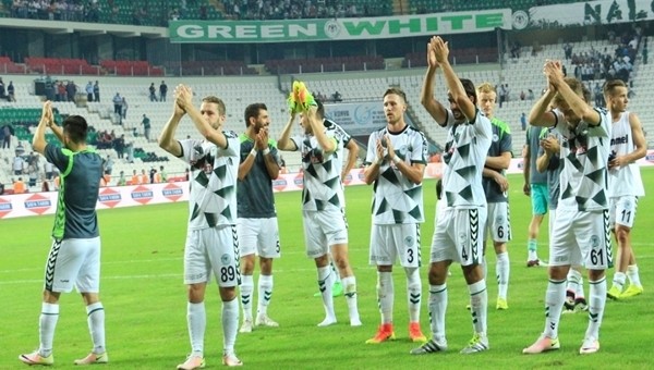 Atiker Konyaspor, Arena'da yenilmiyor