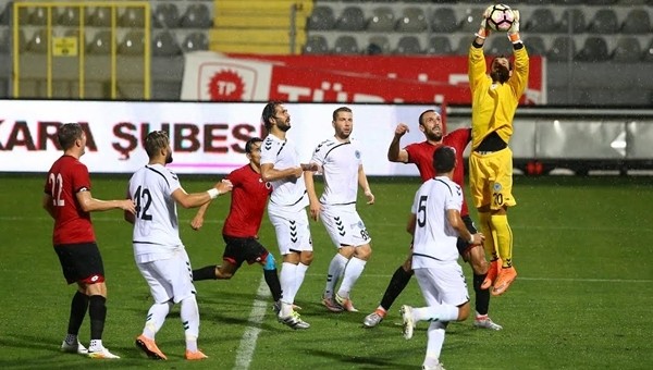 Aykut Kocaman'dan Gençlerbirliği maçında rotasyon hazırlığı