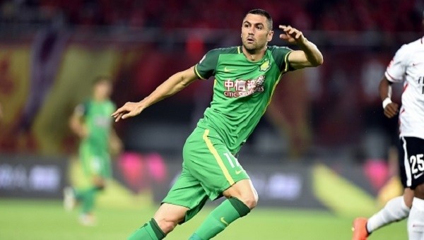 Burak Yılmaz coştu! 22 dakikada 2 gol....