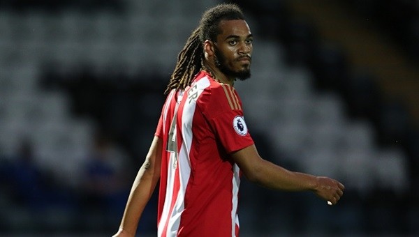 Denayer son anda 11'de! 'Sakatmışsın'