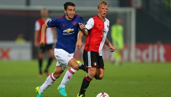 Feyenoord, Manchester United'ı devirdi