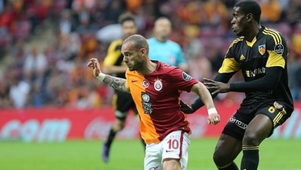 Galatasaray ve Kayserispor kalesini kapatamıyor