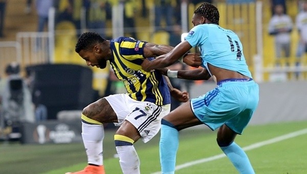 Jeremain Lens Feyenoord karşısında şov yaptı!