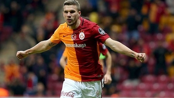 Lukas Podolski yine olay yarattı