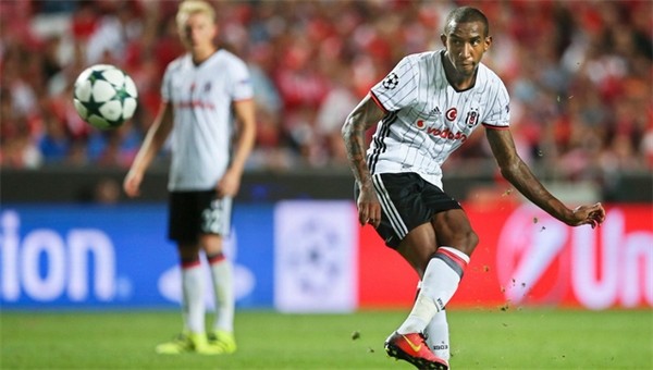 Mario Gomez'den sonra Anderson Talisca