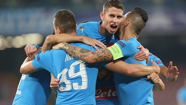 Napoli'den Benfica'ya farklı tarife