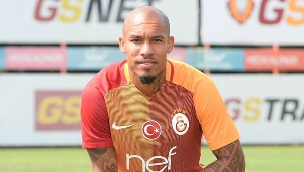 Nigel de Jong: 'Ben Felipe Melo değilim