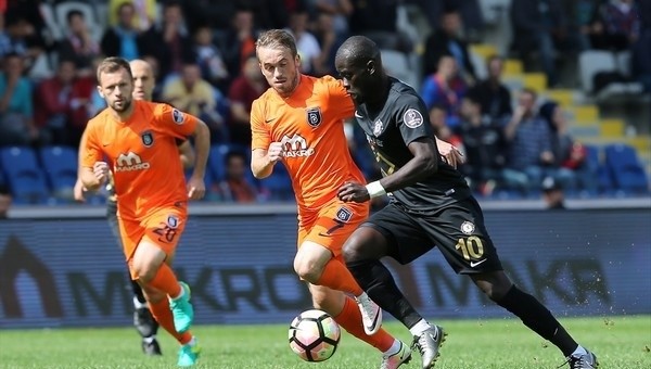 Osmanlıspor kaçtı, Başakşehir yakaladı