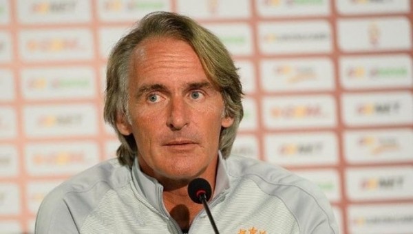 Riekerink'ten De Jong vurgusu