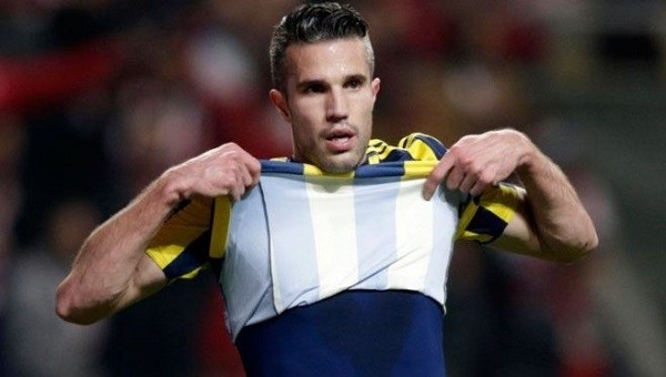 Robin Van Persie %40 değer kaybetti