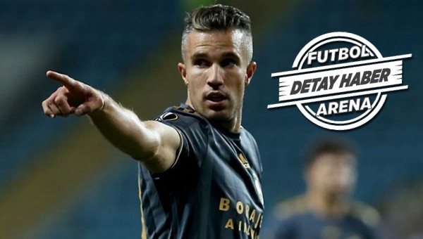 Robin van Persie neden hazır değil?