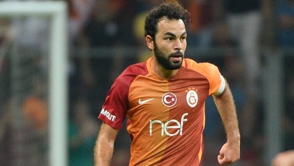 Selçuk İnan Galatasaray'da ilki yaşadı