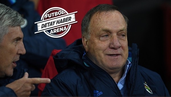 Advocaat Manchester United maçı sonrası basın toplantısında güldü