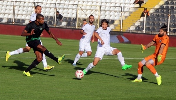 Akhisar Belediyespor - Nazilli Belediyespor maçı özeti ve golleri