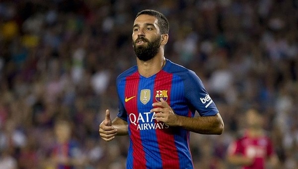 Arda Turan, Barcelona kadrosuna geri döndü