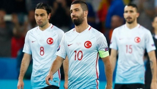 Arda Turan'ın sözleri Mehmet Topal'ı kırdı