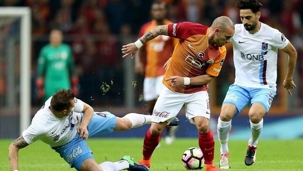 Galaatsaray'a Sneijder'den kötü haber