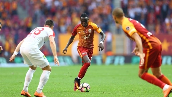 Galatasaray ilk yarıda 7 şutta çerçeveyi tutturamadı