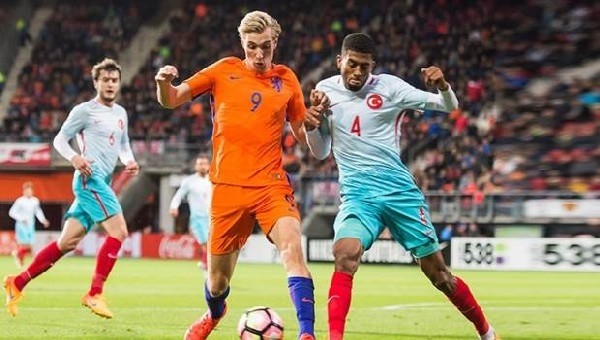 Hollanda'nın yeni Rijkaard'ı Türkiye'yi seçti