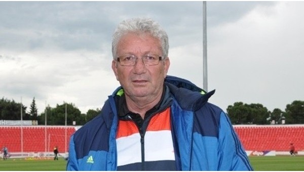İsmail Ertekin: 