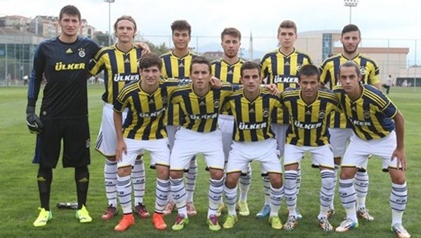 İstanbullu futbolcu Fenerbahçe'de oynayamıyor