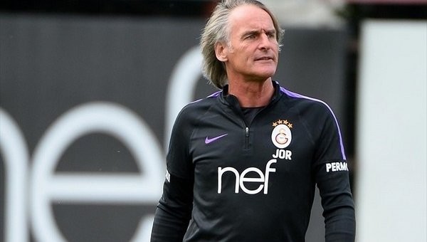 Riekerink'ten futbolculara eleştiri! 2 isim hariç...