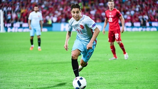 Konya'da Emre Mor'a büyük ilgi