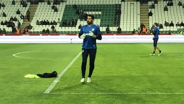 Konyaspor, Volkan Demirel'i göremedi