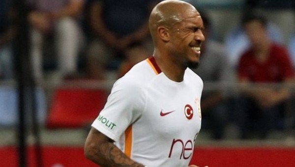 Nigel de Jong'dan sakatlık açıklaması