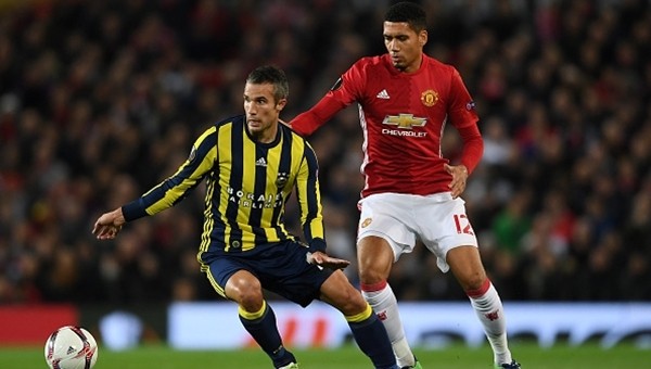 Old Trafford'da Robin van Persie tezahüratları