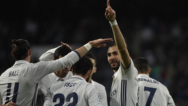 Real Madrid liderlik fırsatını kaçırmadı