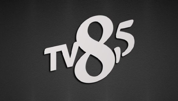 TV 8,5 ilk bombayı patlattı