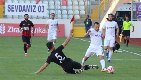 Ümraniyespor, Afyon'u penaltılarla geçti