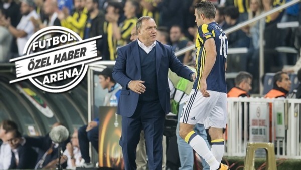 Van Persie ilk  11'de olacak mı?