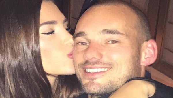 Yolanthe'den Sneijder paylaşımı! 'Seni seviyorum'