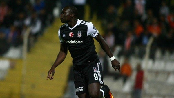 Aboubakar'dan Oğuzhan'a teşekkür