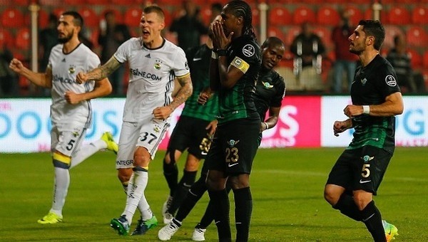 Ahmet Çakar: 'Fenerbahçe takım savunmasında Türkiye'nin en iyisi'