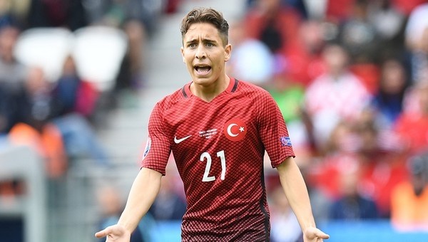 Ajax'tan Emre Mor için transfer açıklaması