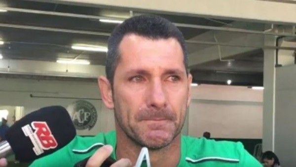 Chapecoense kalecisi Nivaldo futbolu bıraktı