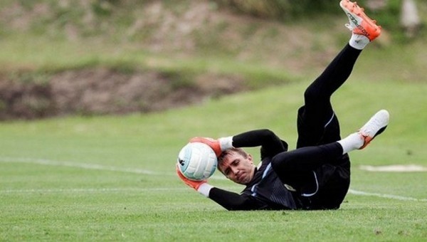 Derbi öncesi gözler Muslera'da