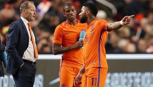 Dick Advocaat ile Danny Blind arasında Lens kavgası