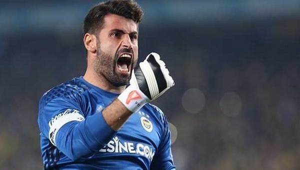 Erman Toroğlu: 'Volkan maçtan baloya giderdi'