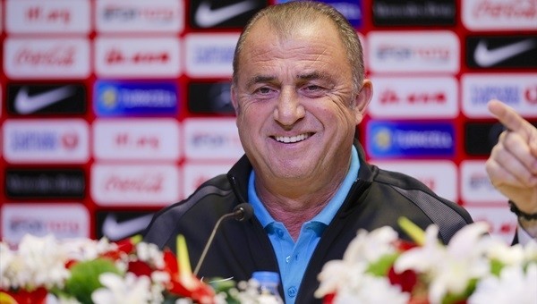 Fatih Terim basın toplantısında yine soru almadı