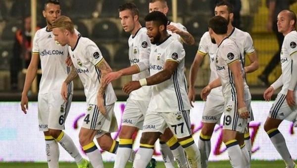 Fenerbahçe'de 4 galibiyet her şeyi değiştirdi