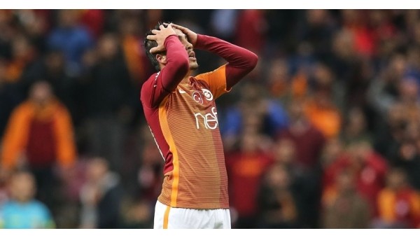 Galatasaray son 4 sezonda 4. kez aynı kabusu yaşadı
