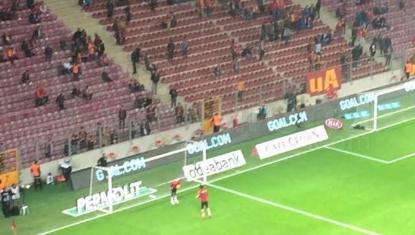 Galatasaray'da maç öncesi ilginç görüntü
