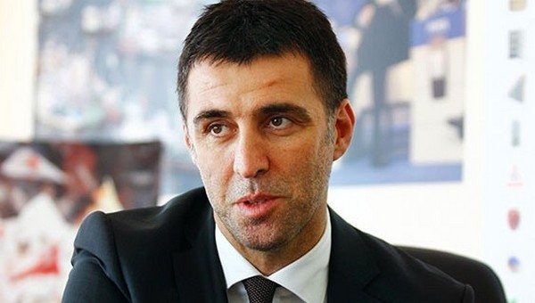 Hakan Şükür ve Arif Erdem Galatasaray üyeliğinden ihraç edilmedi!