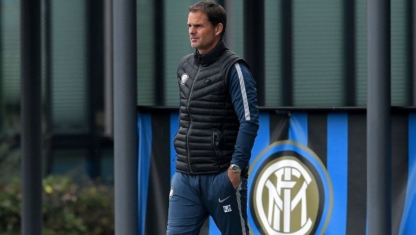 Inter, Frank de Boer ile yolları ayırdı